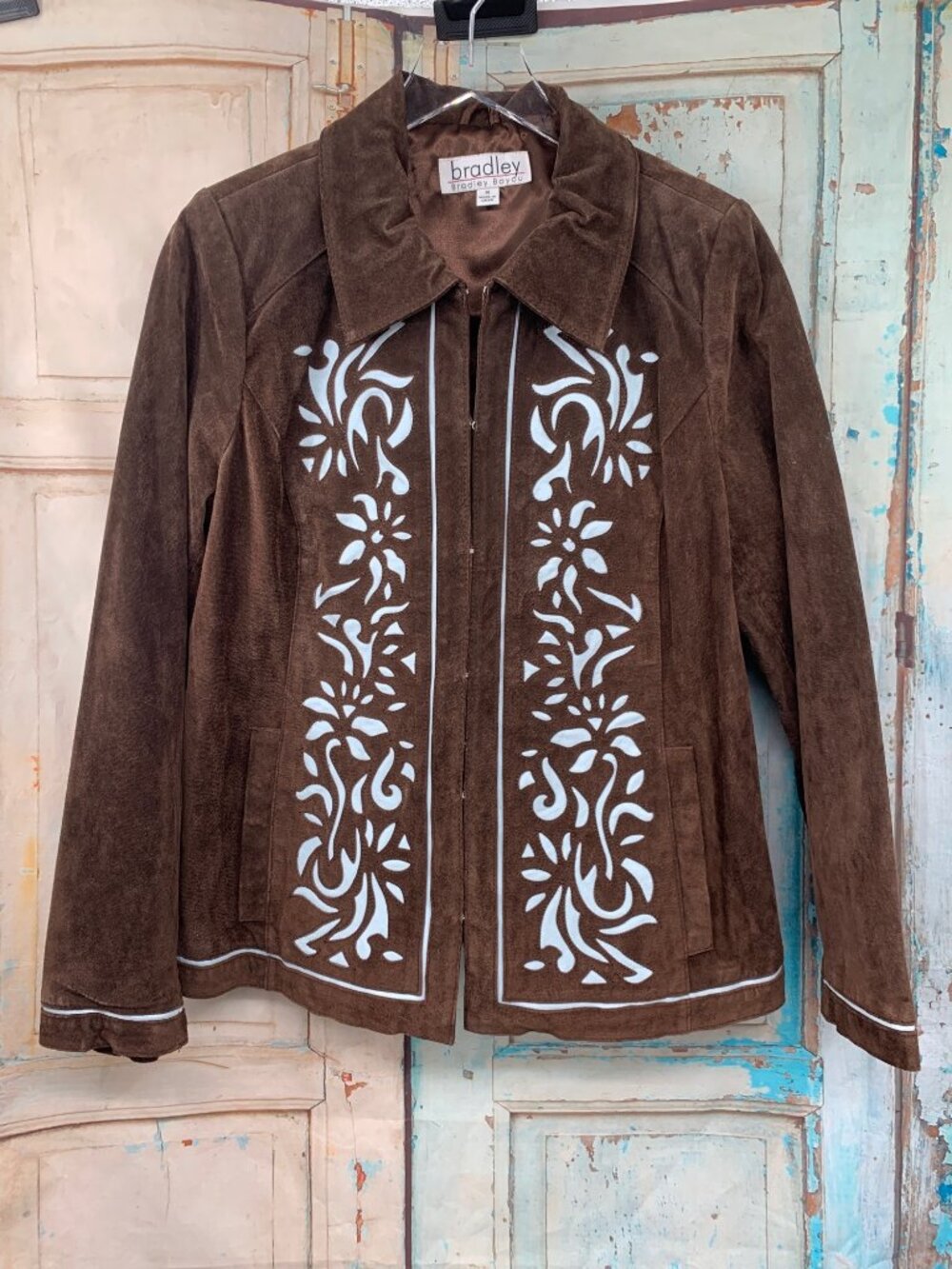 Bradley Bayou Brown Suede Jacket Light Blue Embroidered Floral Design Medium Siz